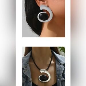 Exaggerated Jewelry set. Necklace and Earring Set. New